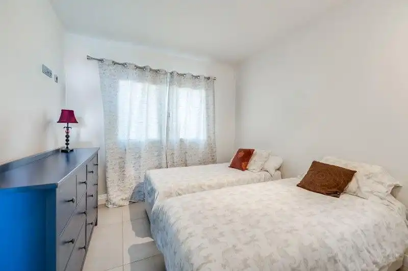 Piso con piscina en venta en Calle aneto, imagen 9