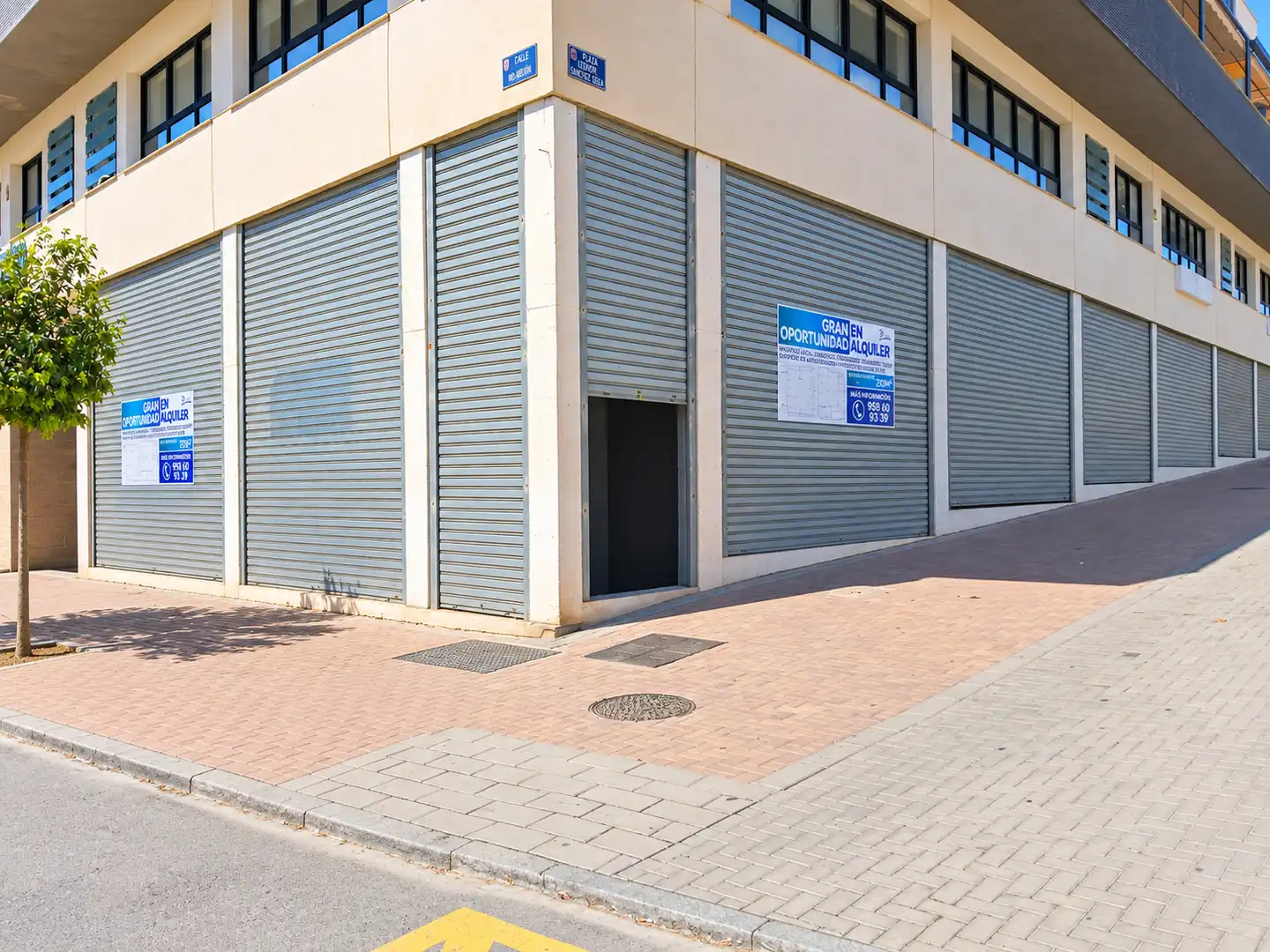 Local comercial de lloguer a Motril  ciudad