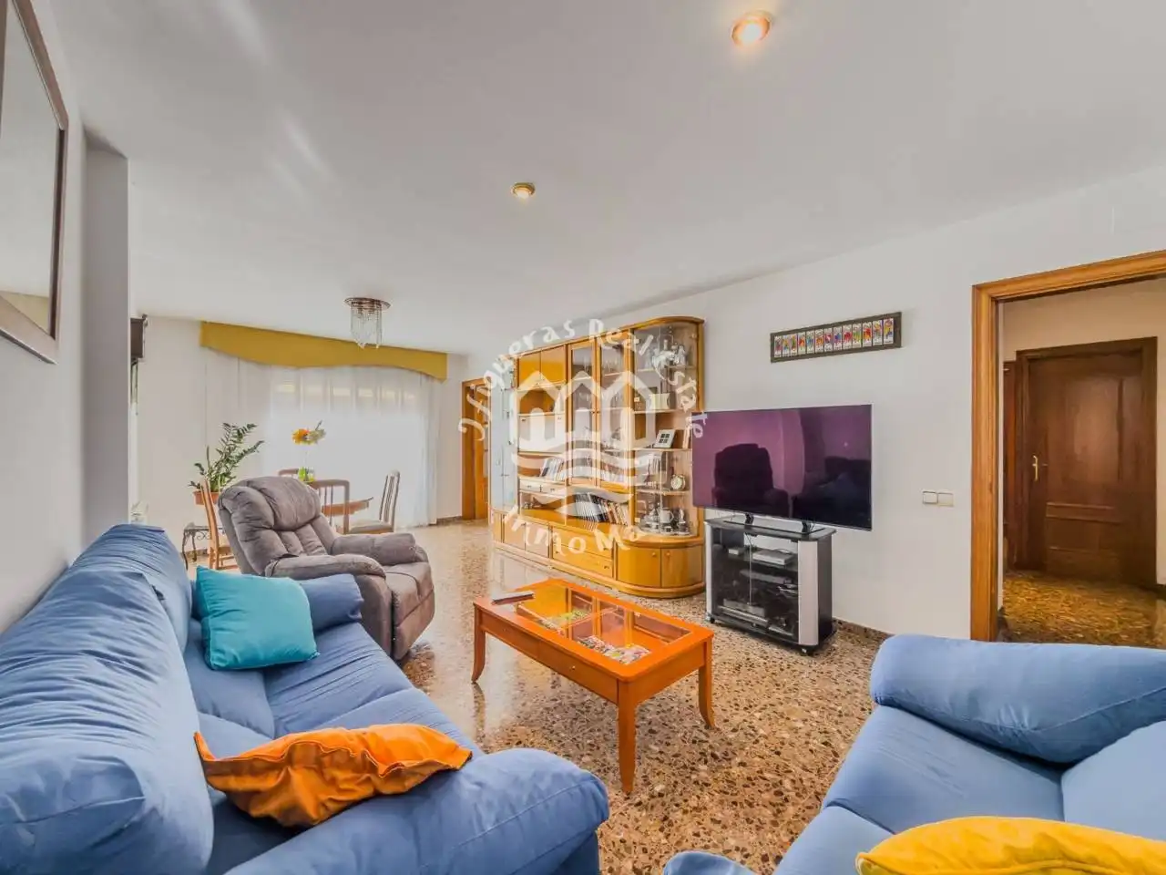 Sala d'estar de Casa o xalet en venda en Terrassa amb Aire condicionat, Calefacció i Terrassa