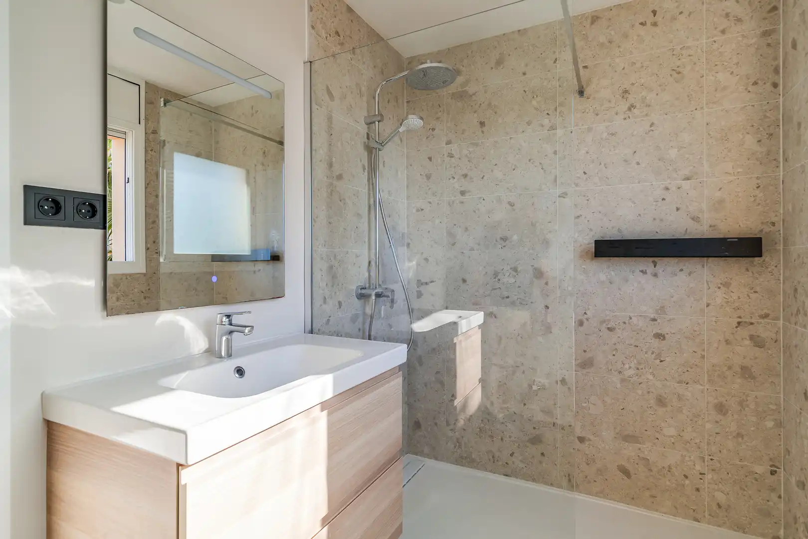 Bathroom of Detached homes for sale in Calafell  with Air Conditioner, Private garden and Terrace