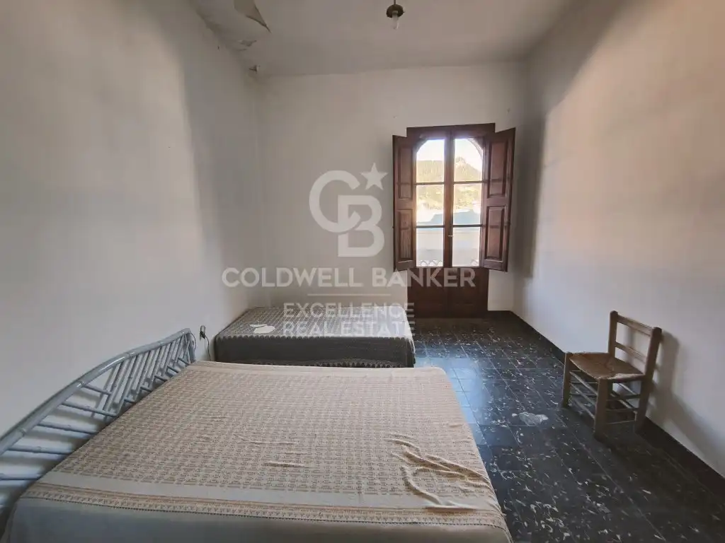 Houses for sale in Montanejos  with Terrace, Storage room and Balcony