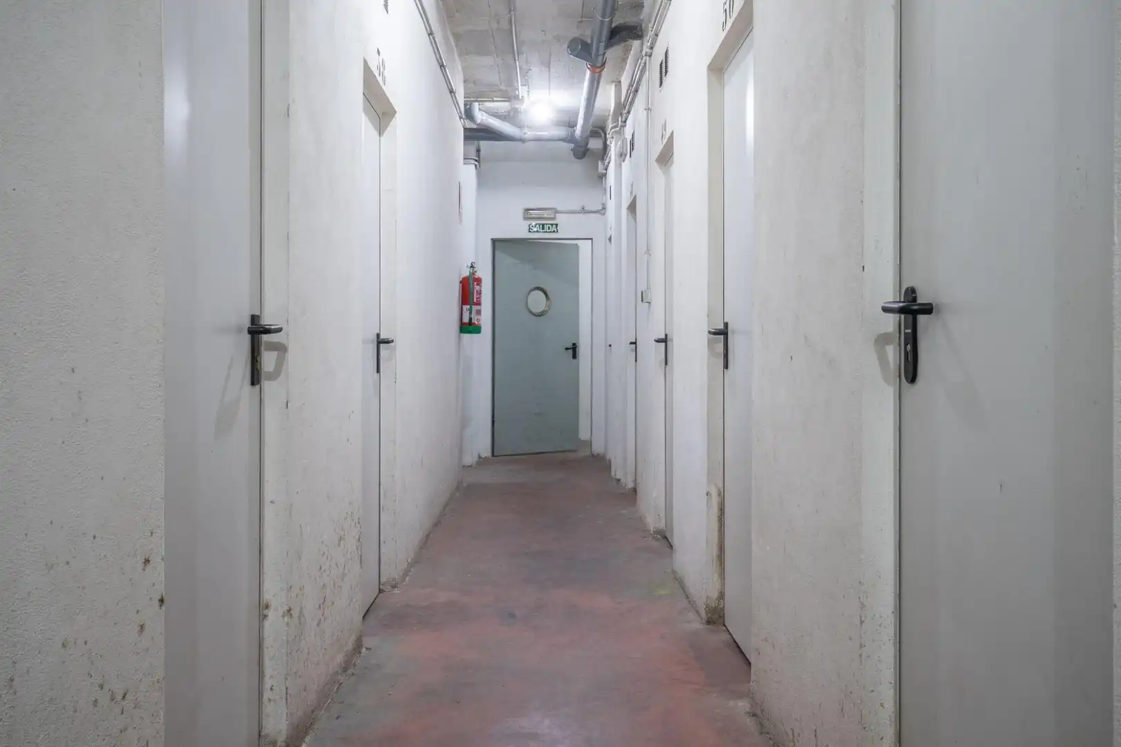 Storage room for sale in Granada