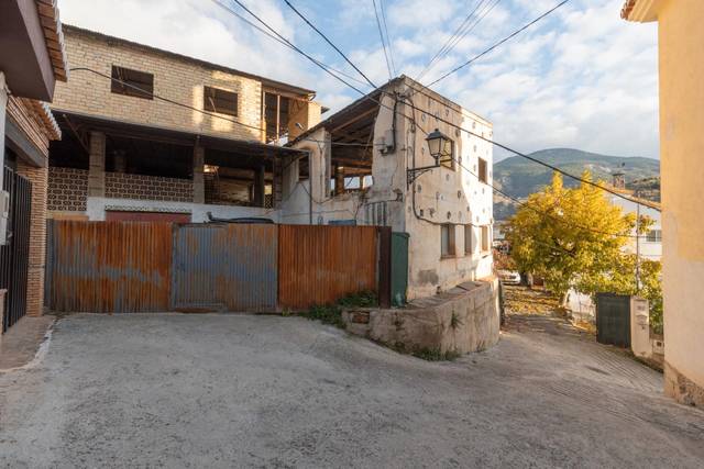Edificio en Venta en Tejares, 34 en Monachil pueblo