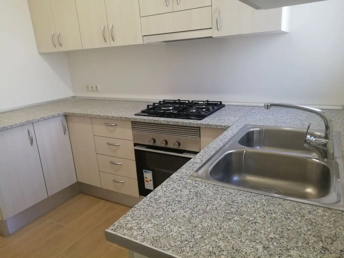 Flat with lift for sale in Carrer de Martí i Julià 43, imagen 3