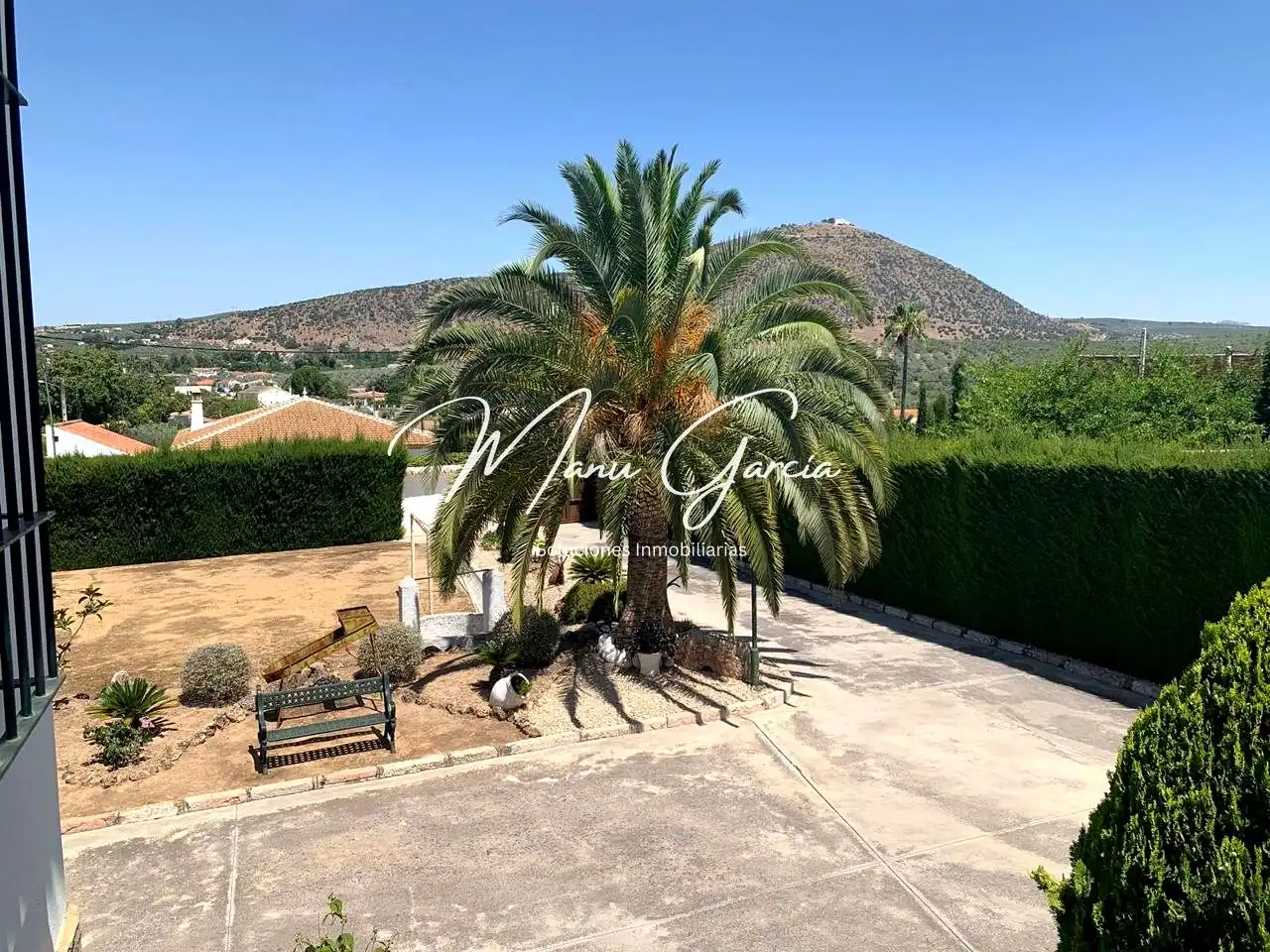 Exterior view of Houses for sale in Lucena