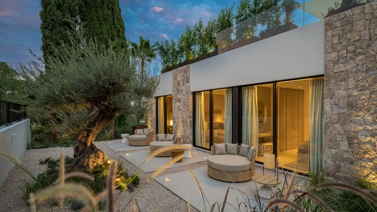 Villa mit Pool zum Verkauf in Nueva Andalucía, imagen 45