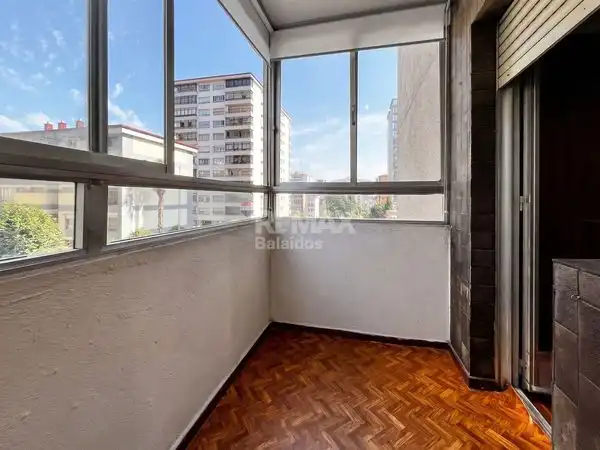 Bedroom of Flat for sale in Vigo   with Heating, Parquet flooring and Storage room