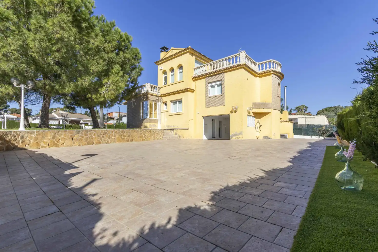 Vista exterior de Casa o chalet en venta en Torrent con Aire acondicionado, Calefacción y Jardín privado