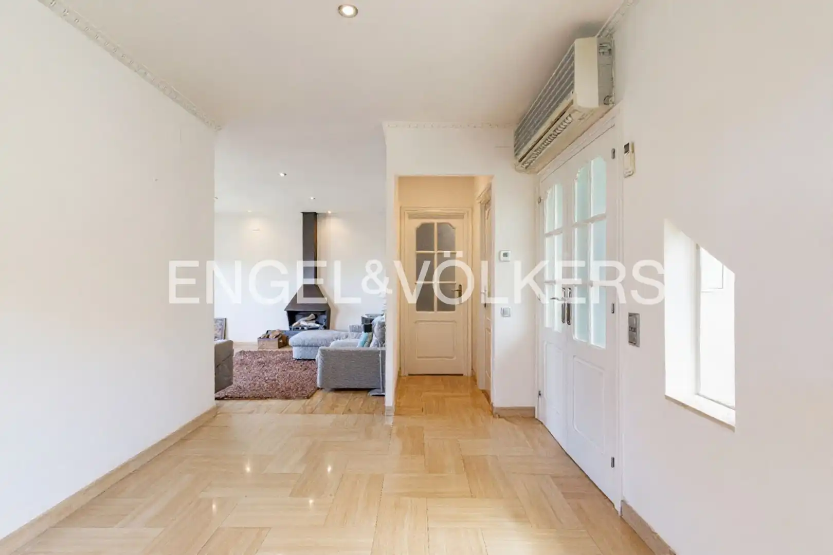 Casa o chalet de alquiler en Esplugues de Llobregat con Aire acondicionado, Calefacción y Jardín privado