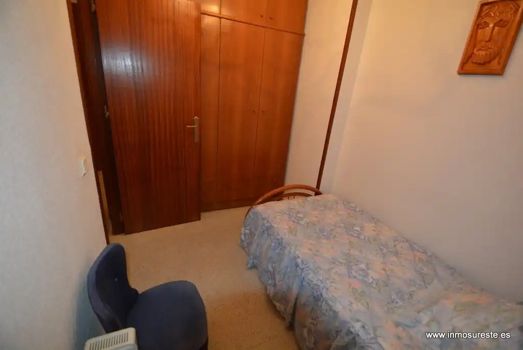 Habitación de Piso en venta en Orihuela con Calefacción