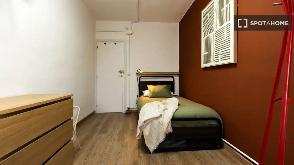 Zimmer in Eixample
