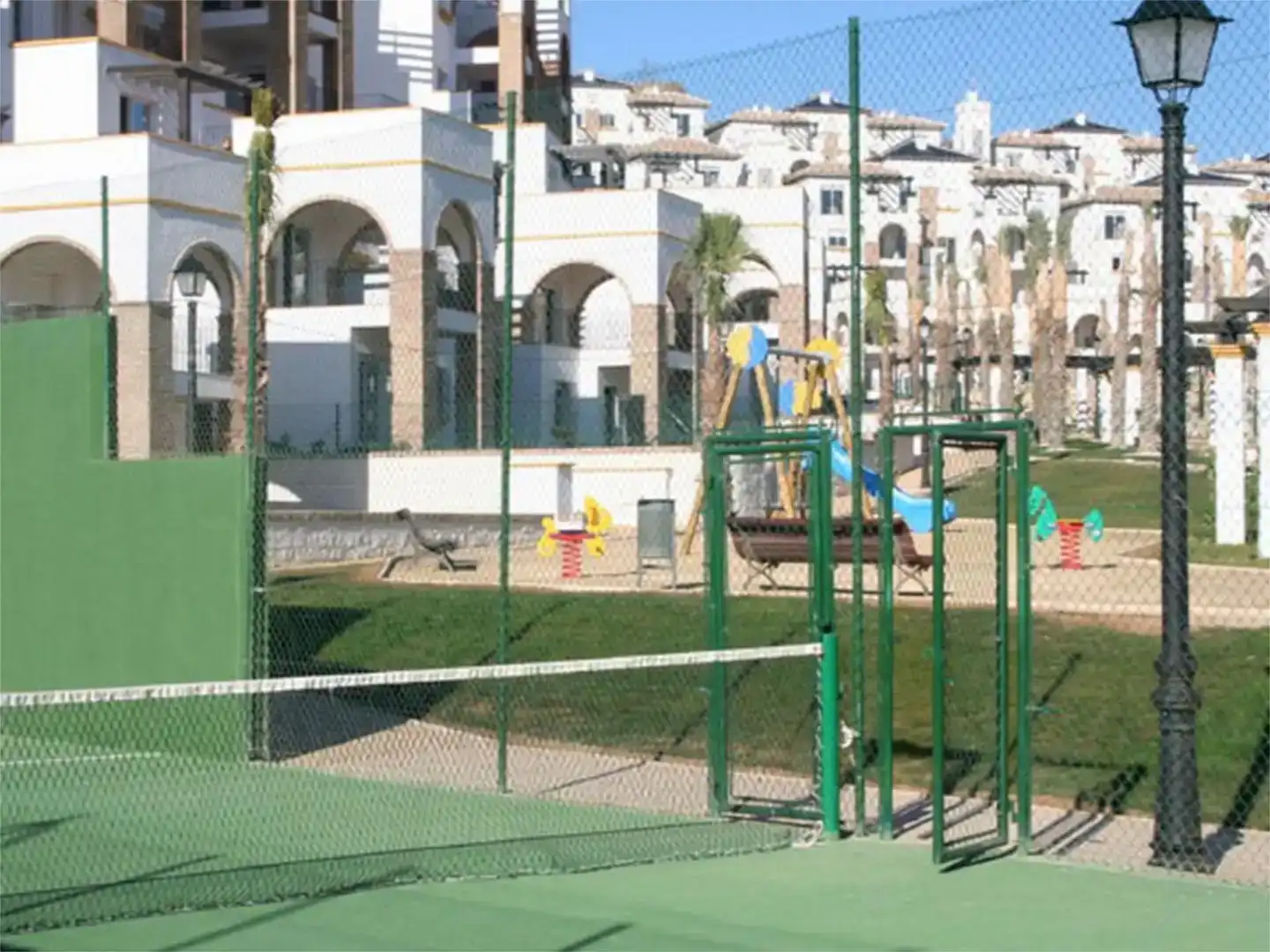 Außenansicht von Wohnungen zur Miete in Vera mit Klimaanlage, Privatgarten und Schwimmbad