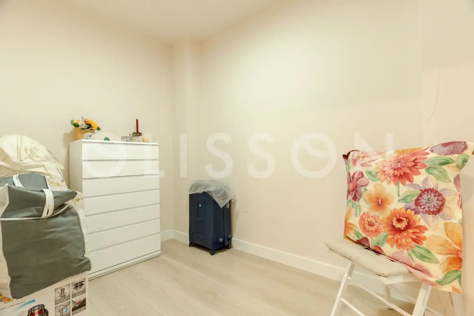 Flat for sale in Madrid  with Air Conditioner, Heating and Terrace