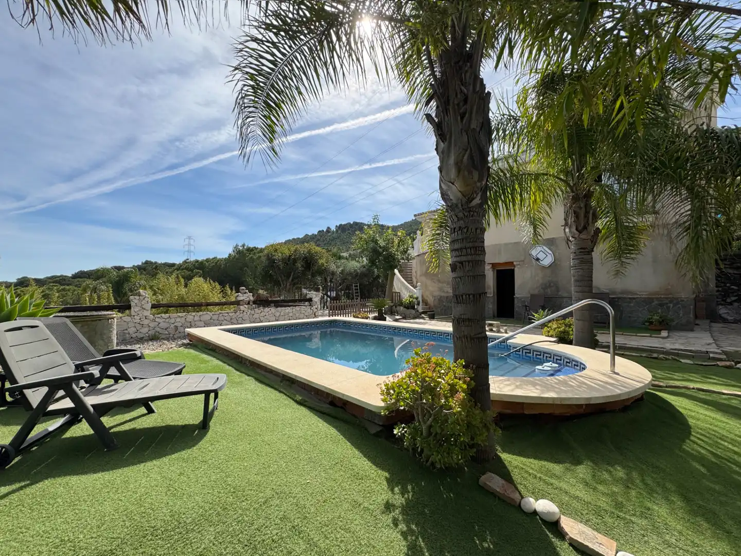 Piscina de Casa o xalet en venda en Alhaurín de la Torre amb Aire condicionat, Calefacció i Jardí privat