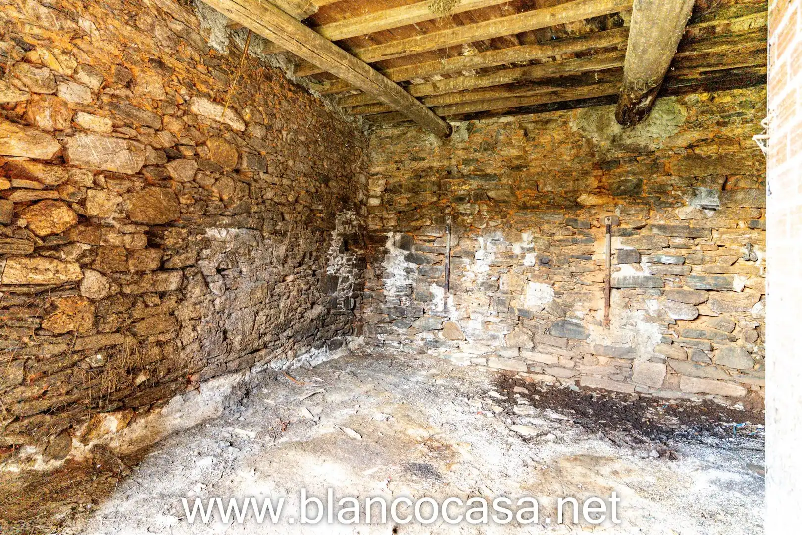 Finca rústica en venta en Coristanco con Jardín privado