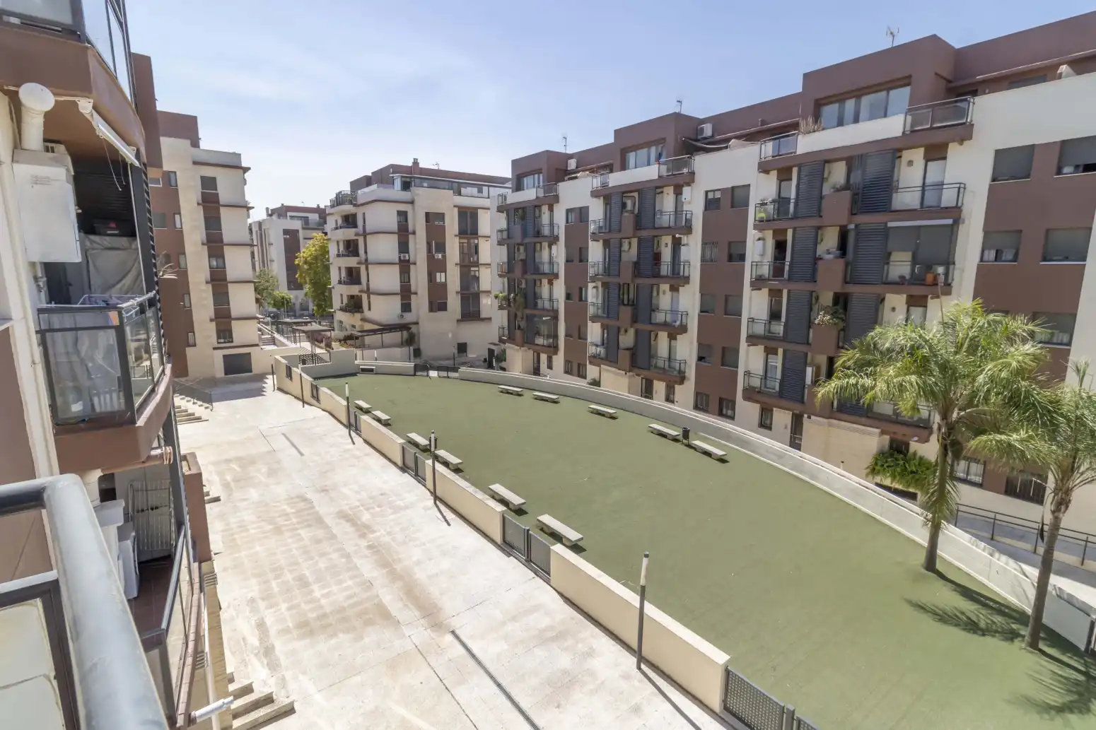 Terrasse von Wohnung zum Verkauf in Mairena del Aljarafe mit Klimaanlage, Privatgarten und Terrasse
