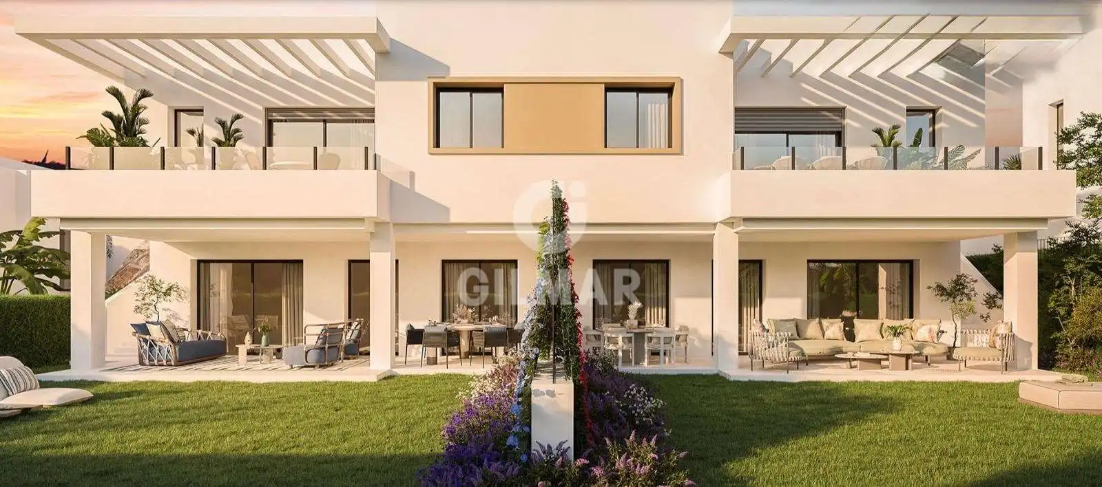Casa pareada con piscina en venta en Playa Bahía Dorada