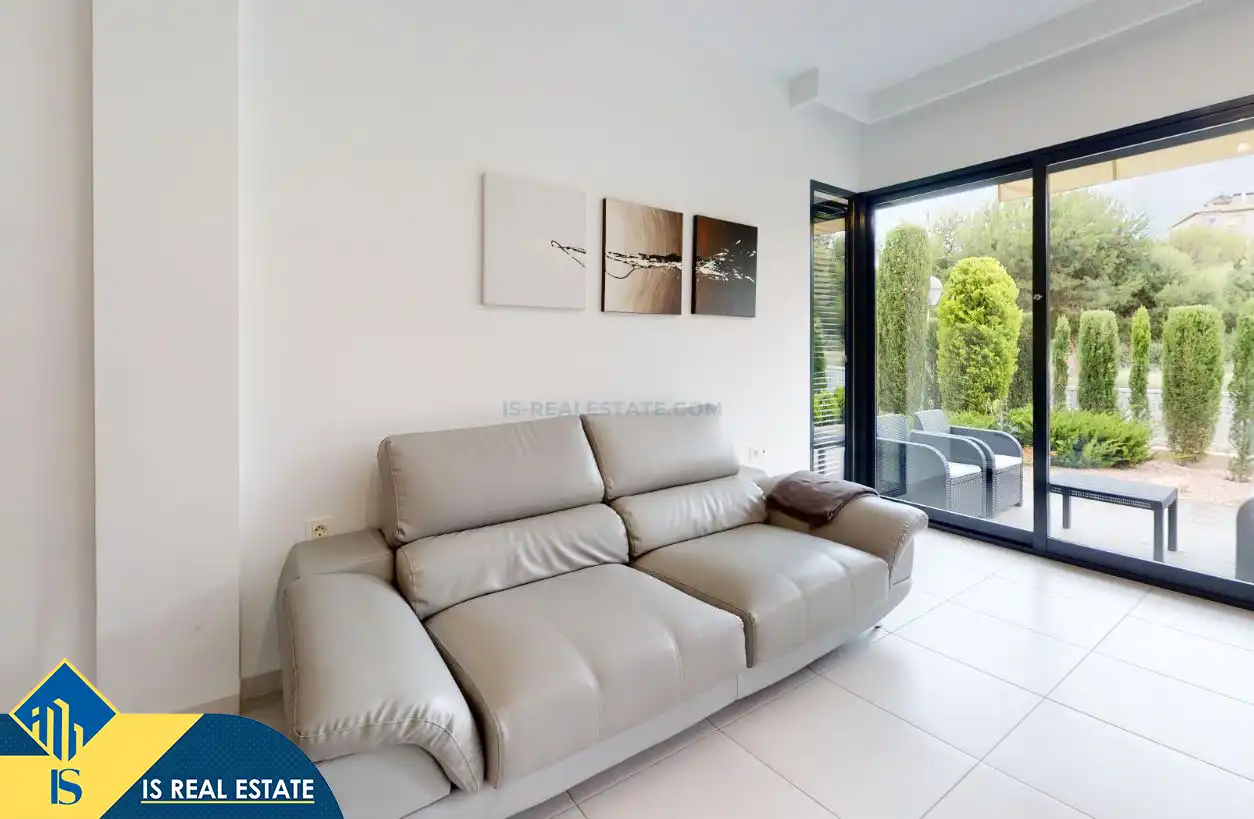 Sala d'estar de Casa o xalet de lloguer en Orihuela amb Aire condicionat, Calefacció i Jardí privat