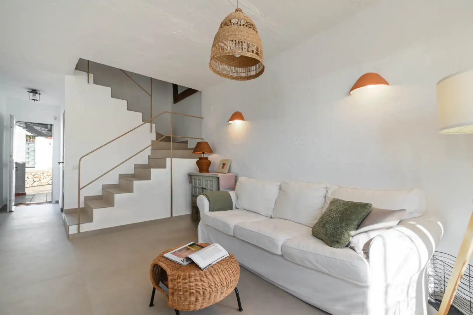 Sala de estar de Finca rústica de alquiler en Moraira con Aire acondicionado, Calefacción y Terraza