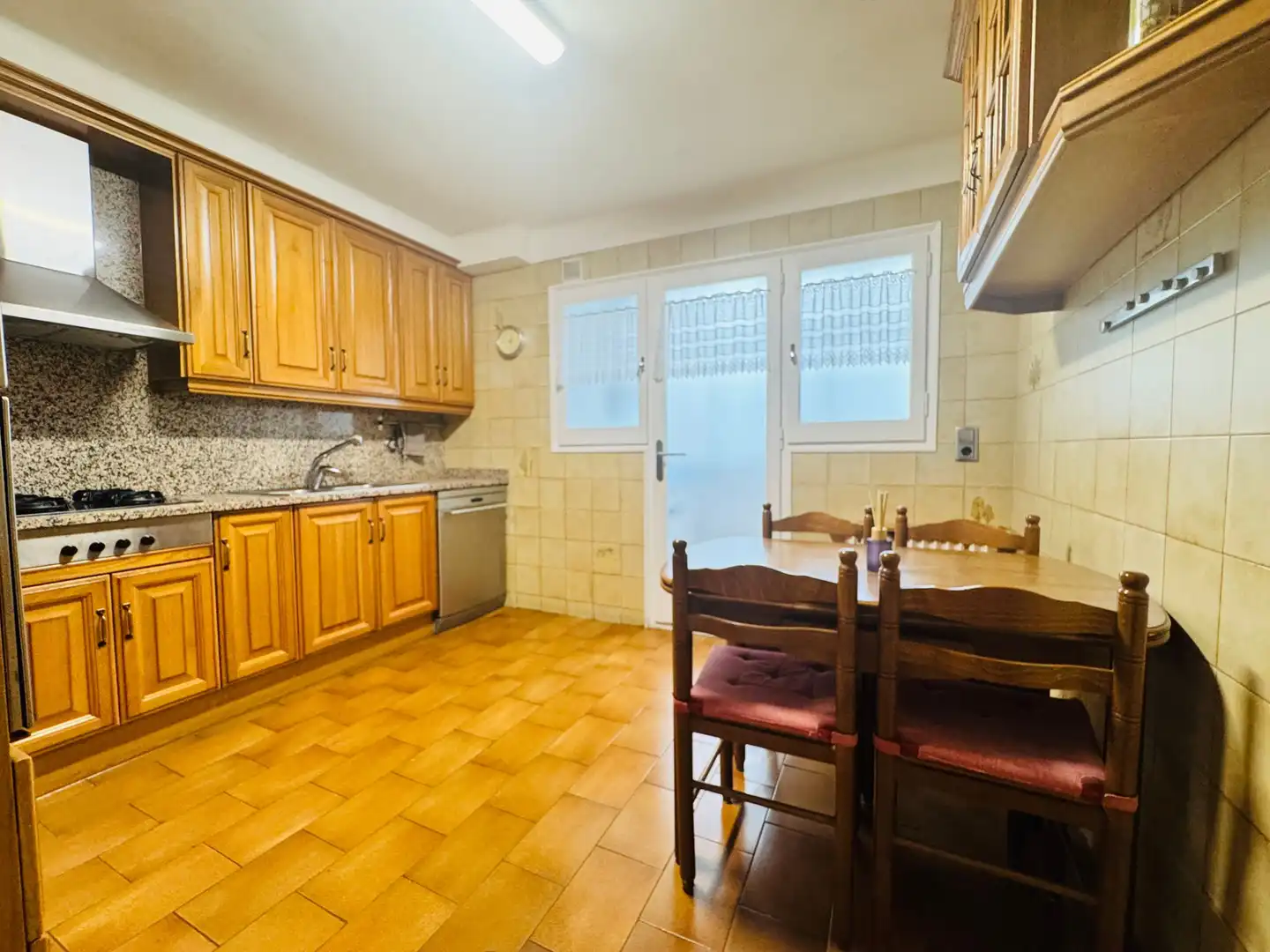 Kitchen of Flat for sale in Figueres  with Air Conditioner, Heating and Terrace