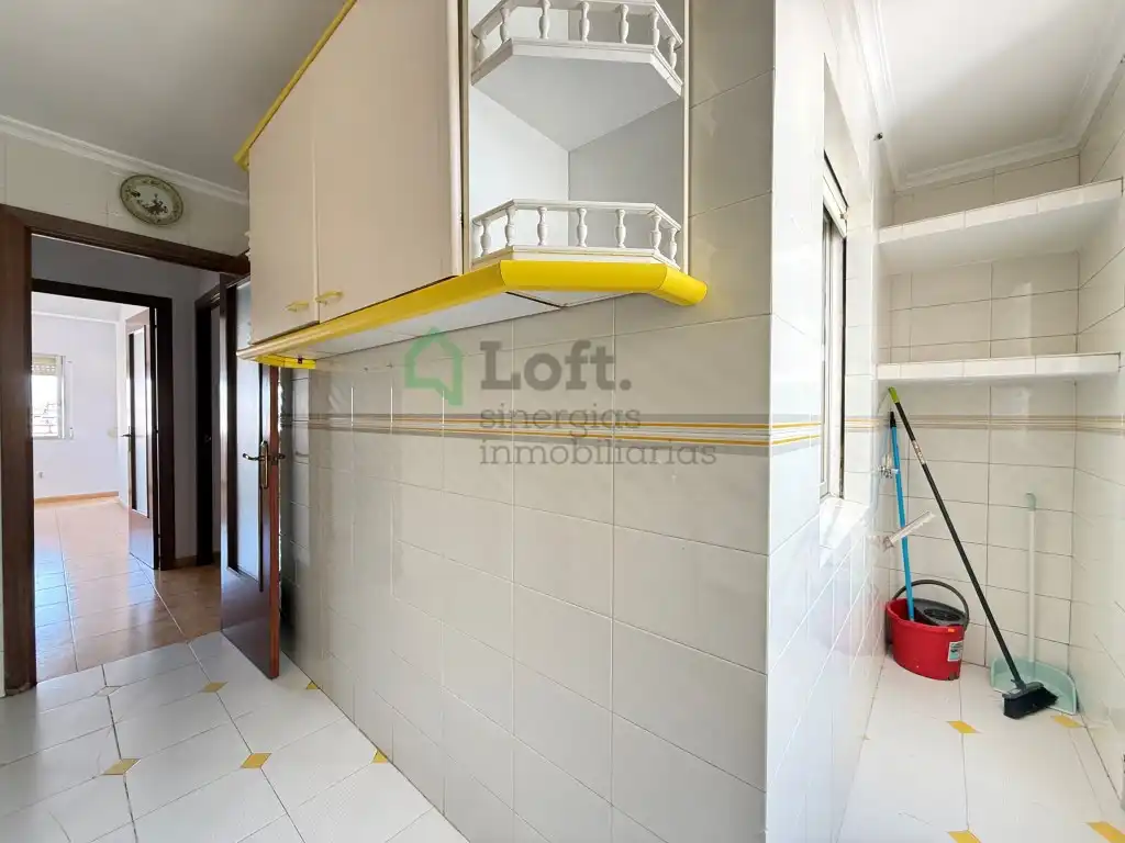 Cocina de Piso en venta en Badajoz con Balcón