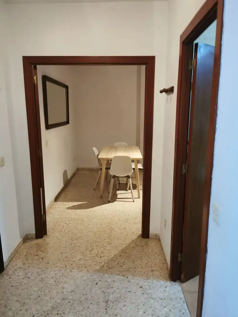 Dining room of Flat for rent in Sevilla  with Air Conditioner, Terrace and Furnished