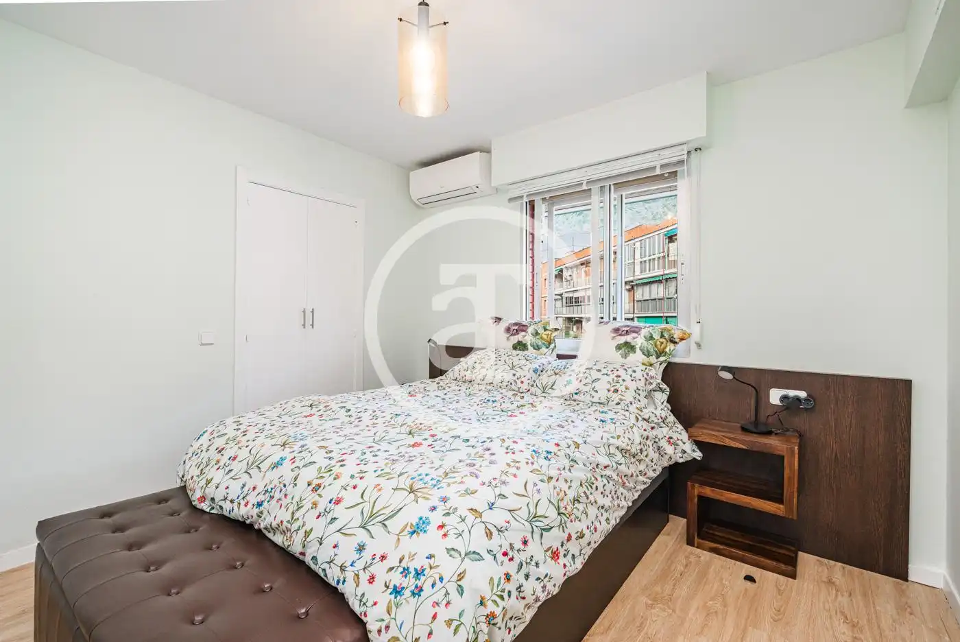 Habitación de Piso de alquiler en Madrid con Aire acondicionado, Calefacción y Amueblado