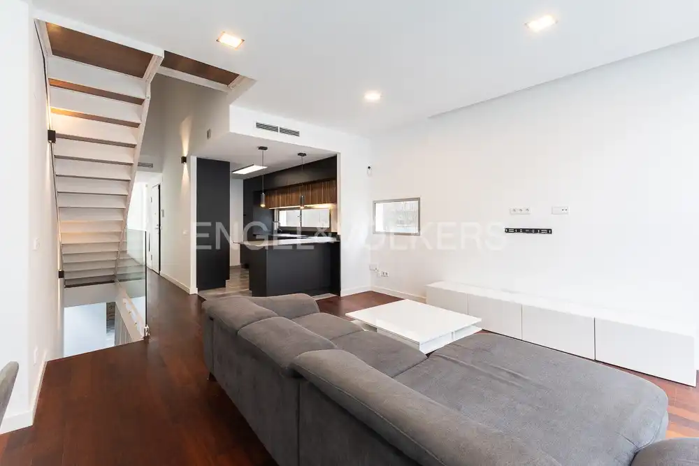 Maison avec piscine à louer à Carrer Sèquia de Mestalla, imagen 8