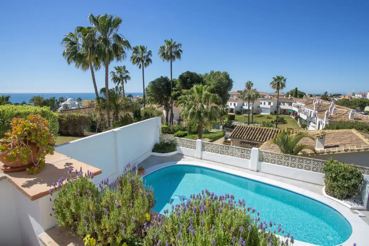 Garden of Houses for sale in Mijas  with Air Conditioner, Heating and Private garden