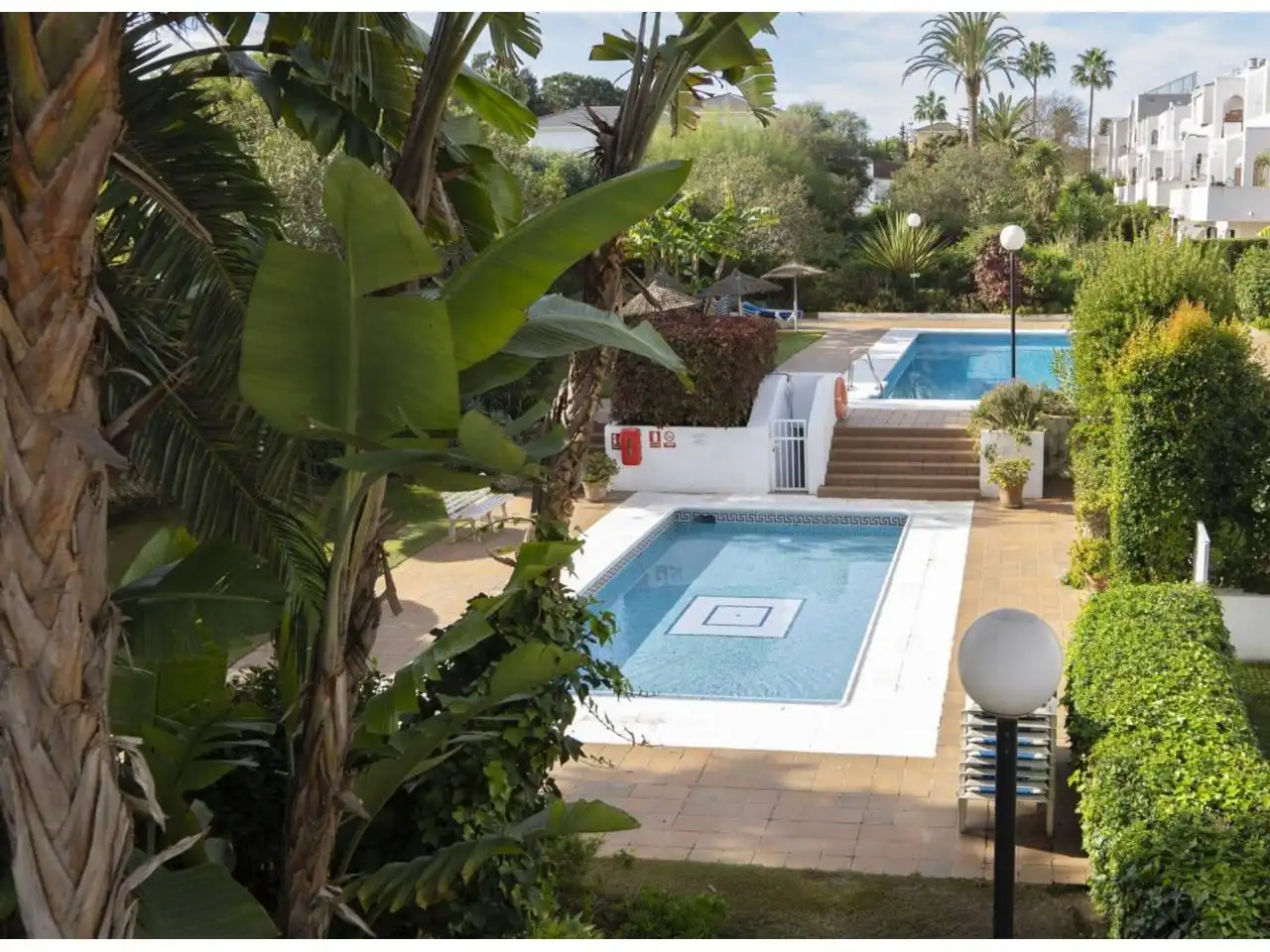 Duplexes for sale in Calle Santiago de Compostela, Sotogrande Costa