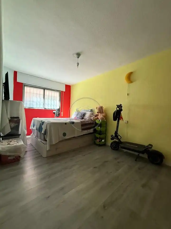 Habitación de Planta baja en venta en Madrid con Terraza