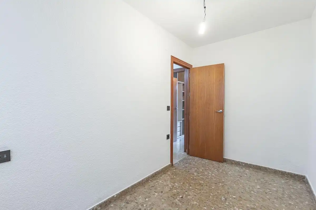 Wohnung zur Miete in Granada mit Heizung und Gemeinschaftspool