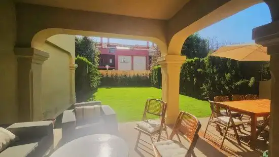 Casa adosada de lloguer a Sotogrande Costa