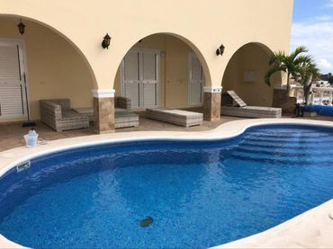Xalet amb piscina en venda a Costa Adeje