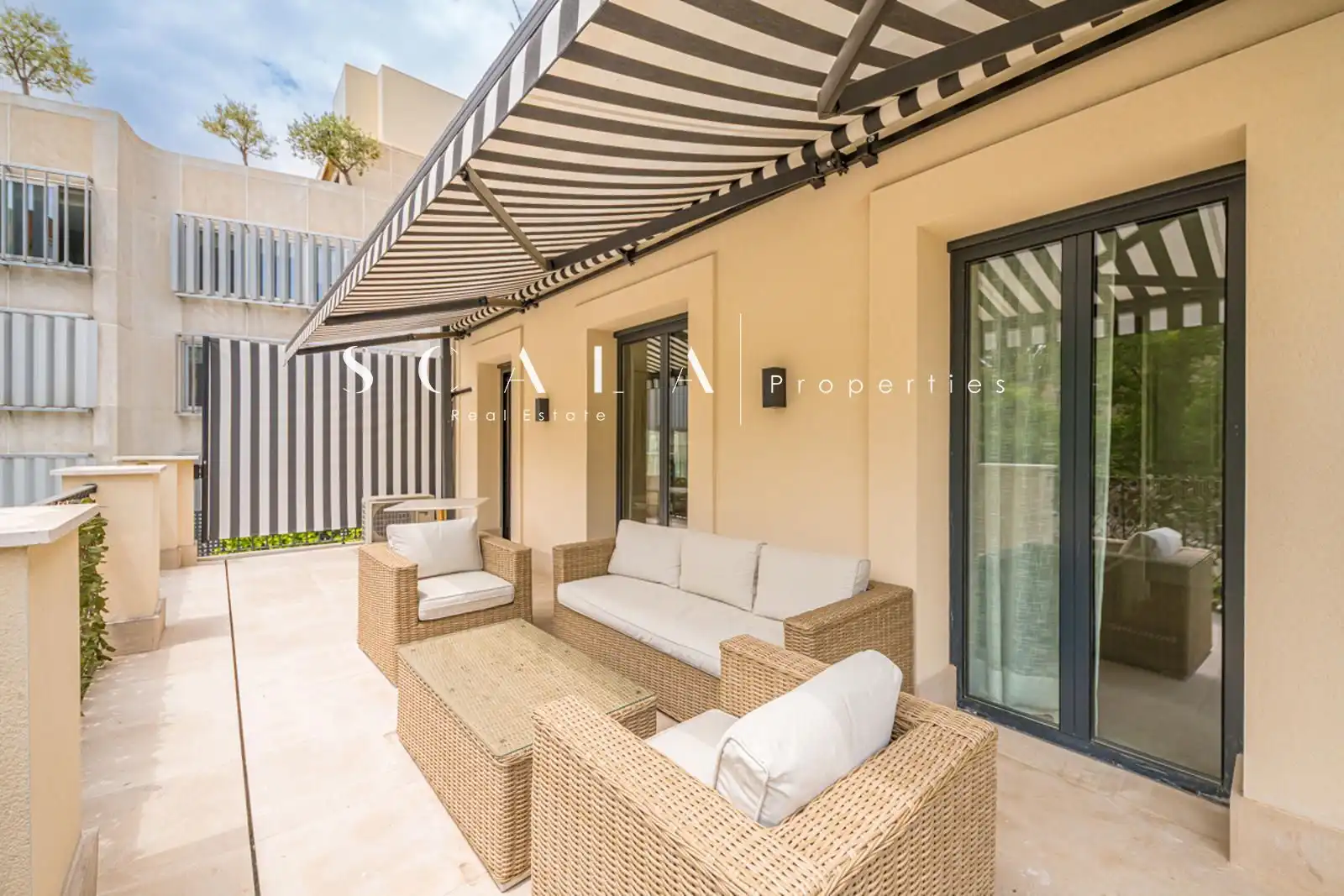 Terrassa de Dúplex de lloguer en Madrid amb Aire condicionat, Calefacció i Jardí privat