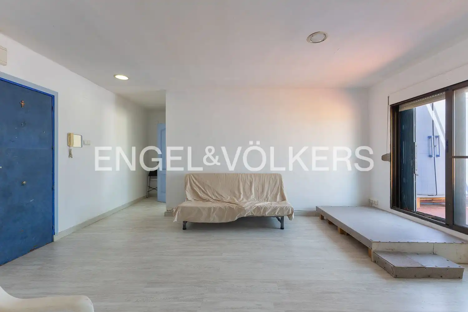Ático en venta en Valencia con Calefacción y Terraza