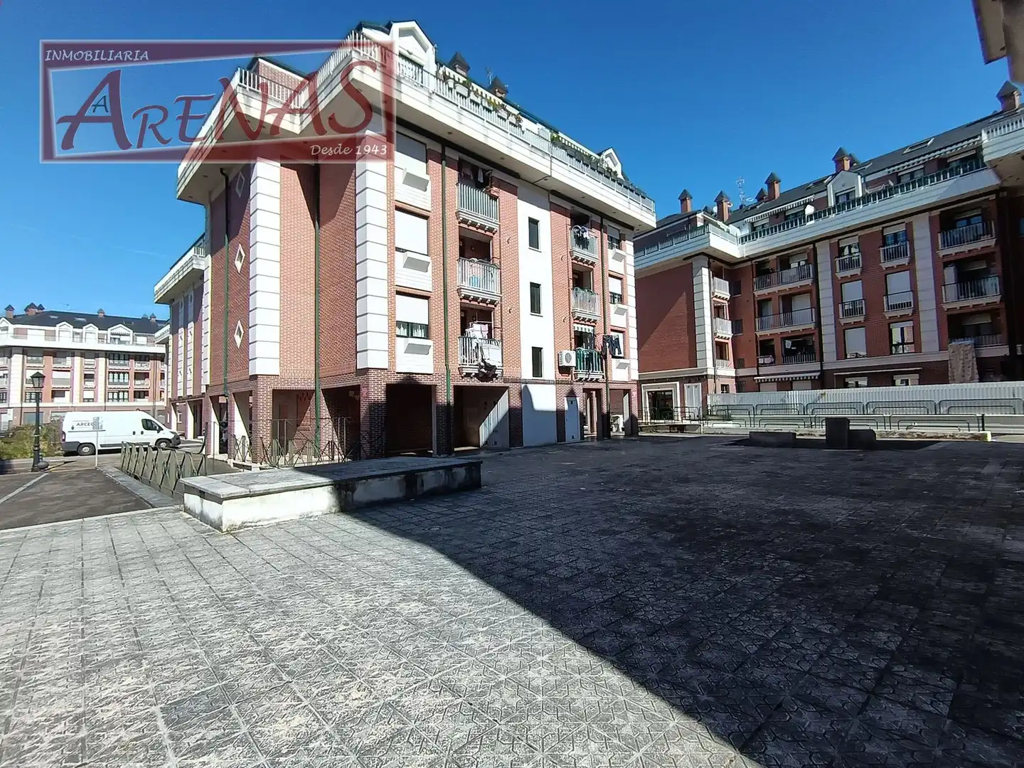 Vista exterior de Apartamento en venta en Colindres con Amueblado, Lavadora y Microondas