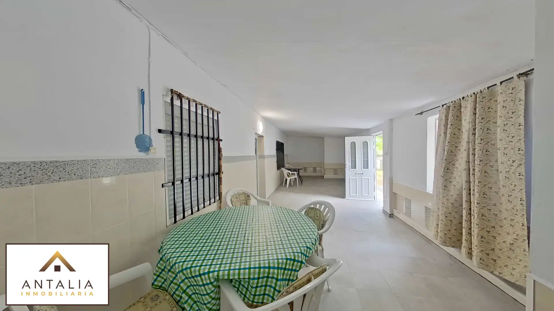 Casa o xalet en venda en Cáceres amb Terrassa, Traster i Piscina