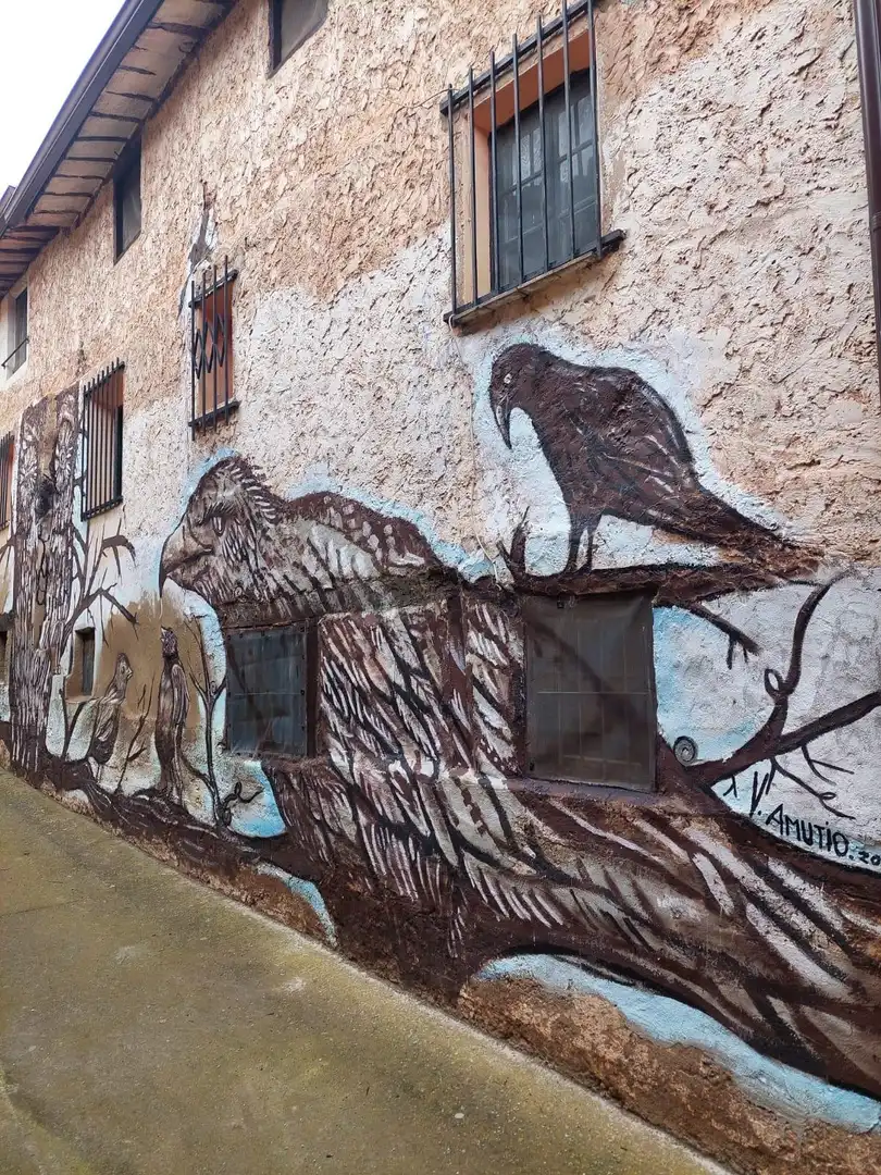 Vista exterior de Casa adosada en venda en Camprovín