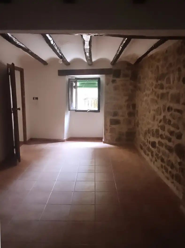 Casa adosada en venta en Horta de Sant Joan con Balcón
