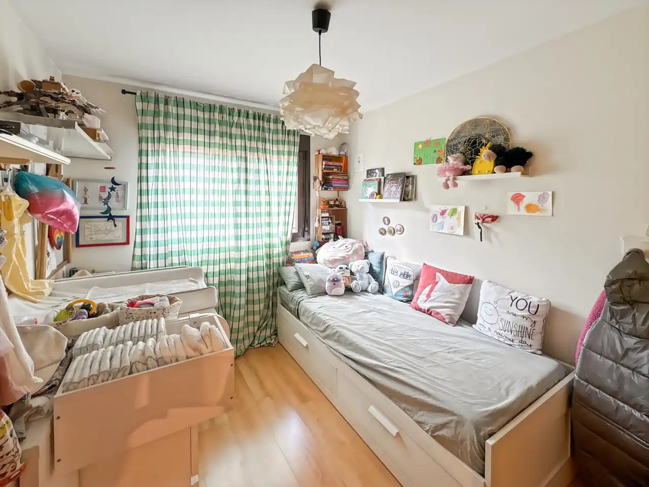 Bedroom of Flat for sale in Madrid  with Air Conditioner, Heating and Community pool