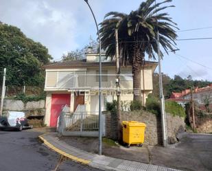Vista exterior de Casa o xalet en venda en Cee amb Jardí privat