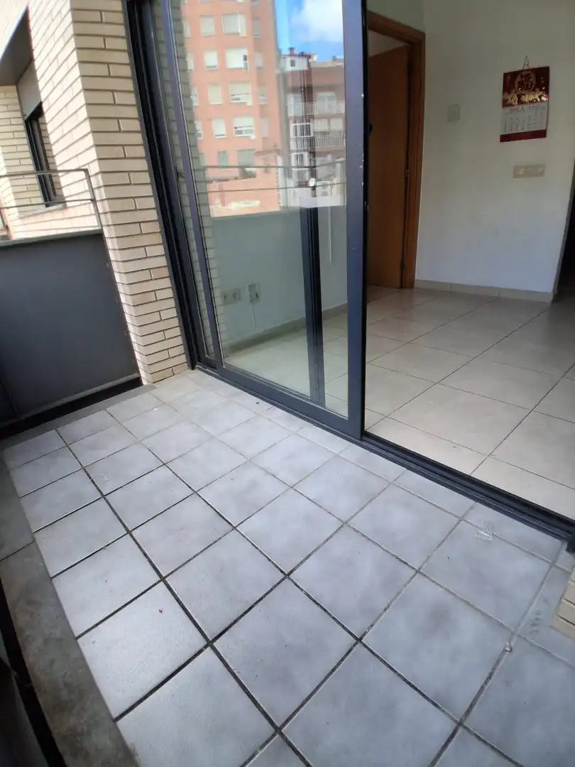 Terraza de Piso en venta en Rubí con Aire acondicionado, Horno y Balcón