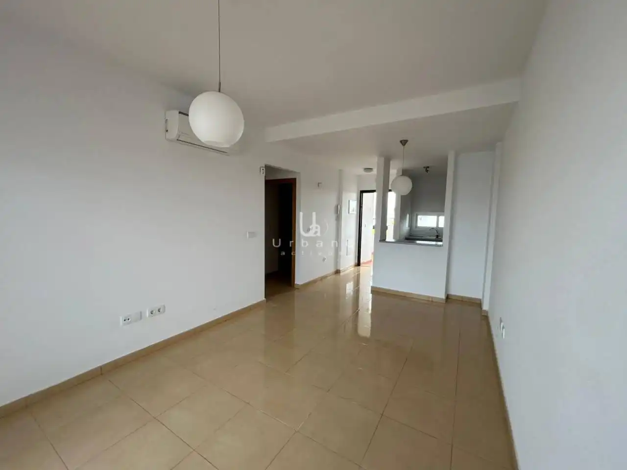 Apartamento en venta en Urbanizacion Central Cañadas, Condado de Alhama