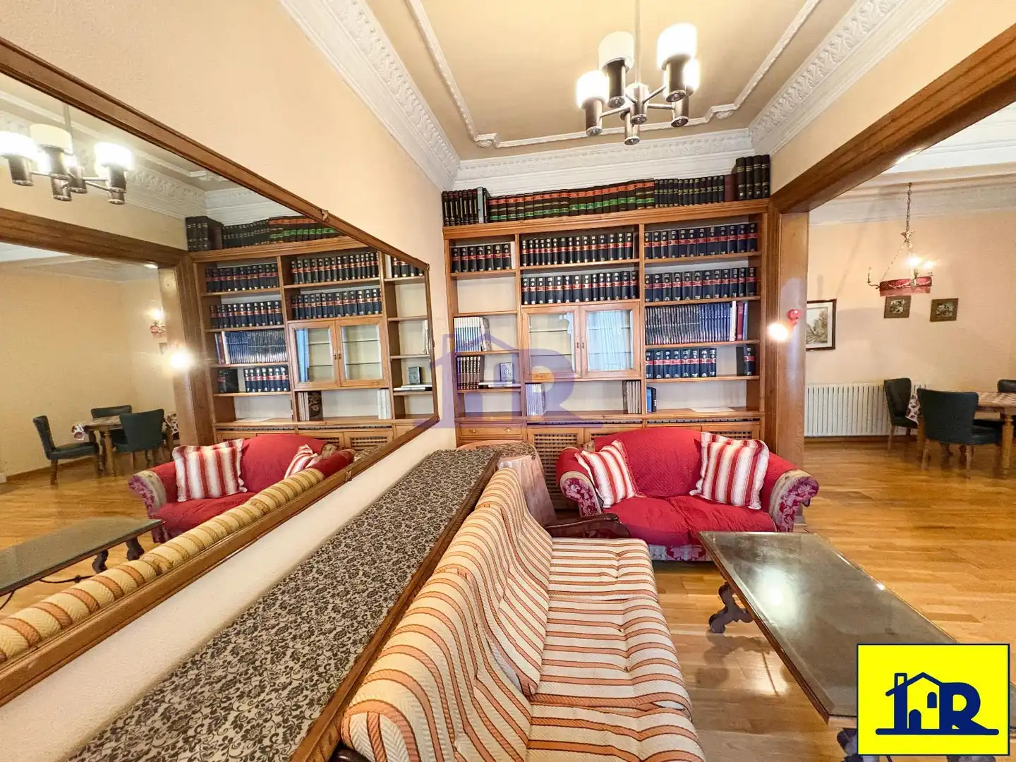 Sala de estar de Piso en venta en Cuenca con Calefacción y Terraza