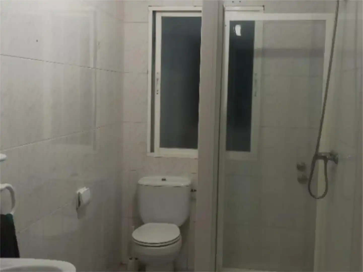 Bany de Pis en venda en Cabezuela del Valle amb Aire condicionat, Moblat i Balcó