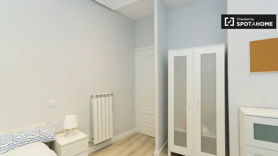 Habitación en Universidad - Malasaña