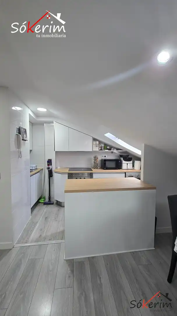 Küche von Wohnung zum Verkauf in Madrid mit Klimaanlage und Heizung