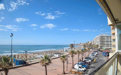 Exterior view of Flat for sale in Fuengirola  with Air Conditioner and Terrace