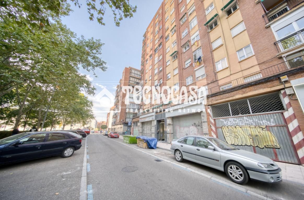 Exterior view of Flat to rent in Valladolid Capital  with Heating and Furnished